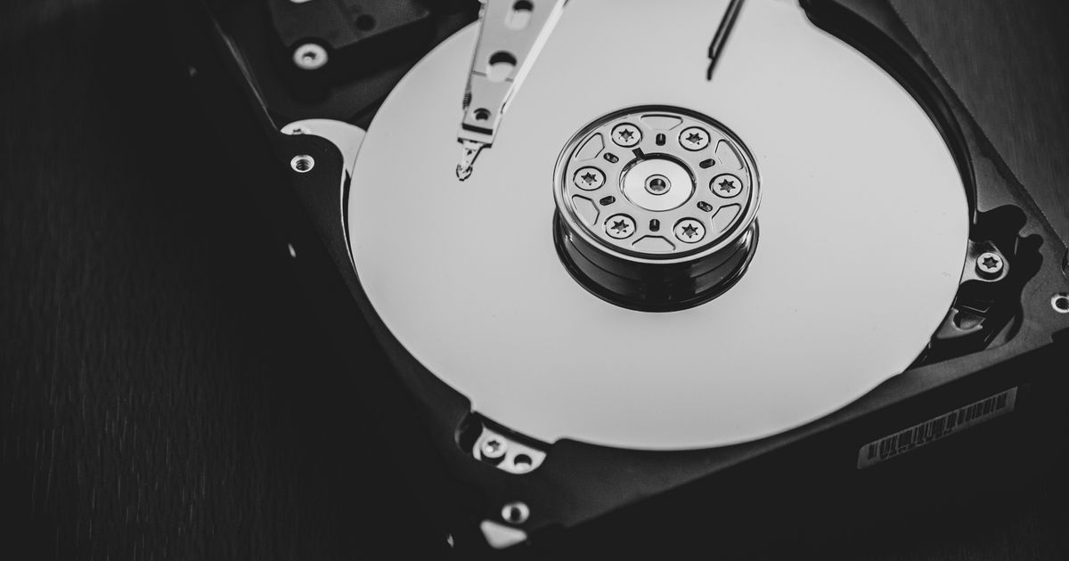 該選擇 SSD 固態硬碟還是 HDD 傳統硬碟