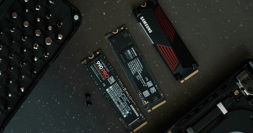 SSD vs. HDD：為什麼 SSD 在 AI 時代勝出