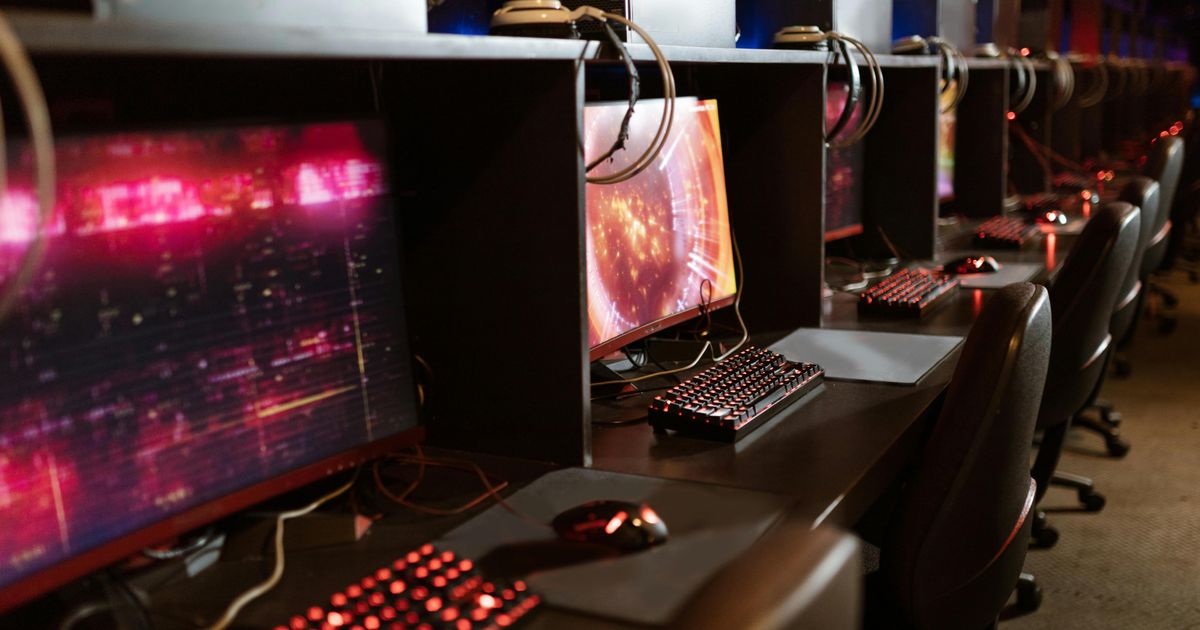 螢幕顯示器超頻怎麼設定？NVIDIA/AMD 控制面板設定免費提升更新率