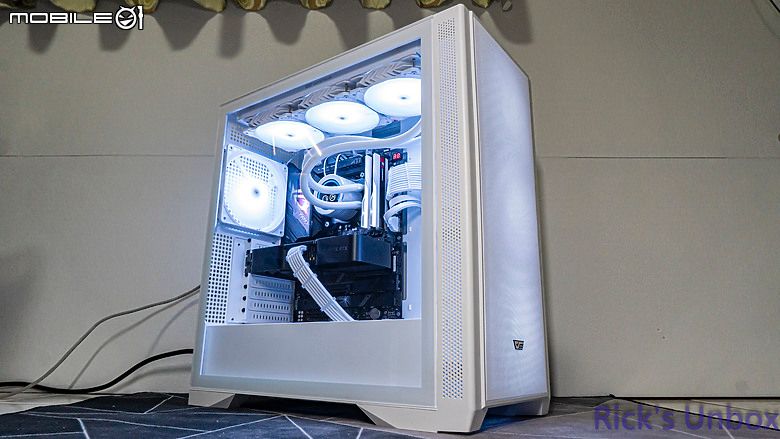 【開箱】支援性豐富中塔機殼 | darkFlash DF4100 WHITE