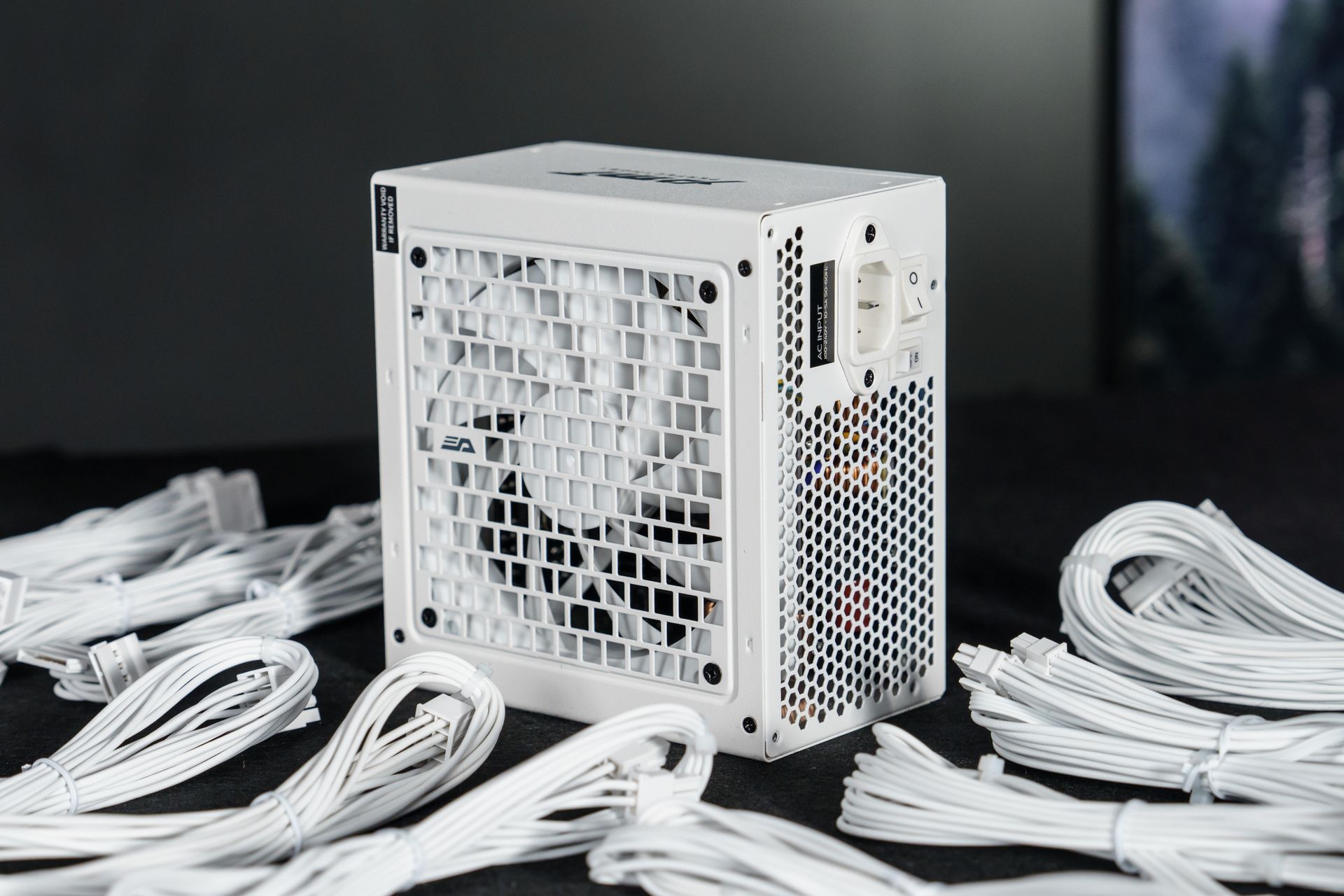 PMT 850W 電源供應器