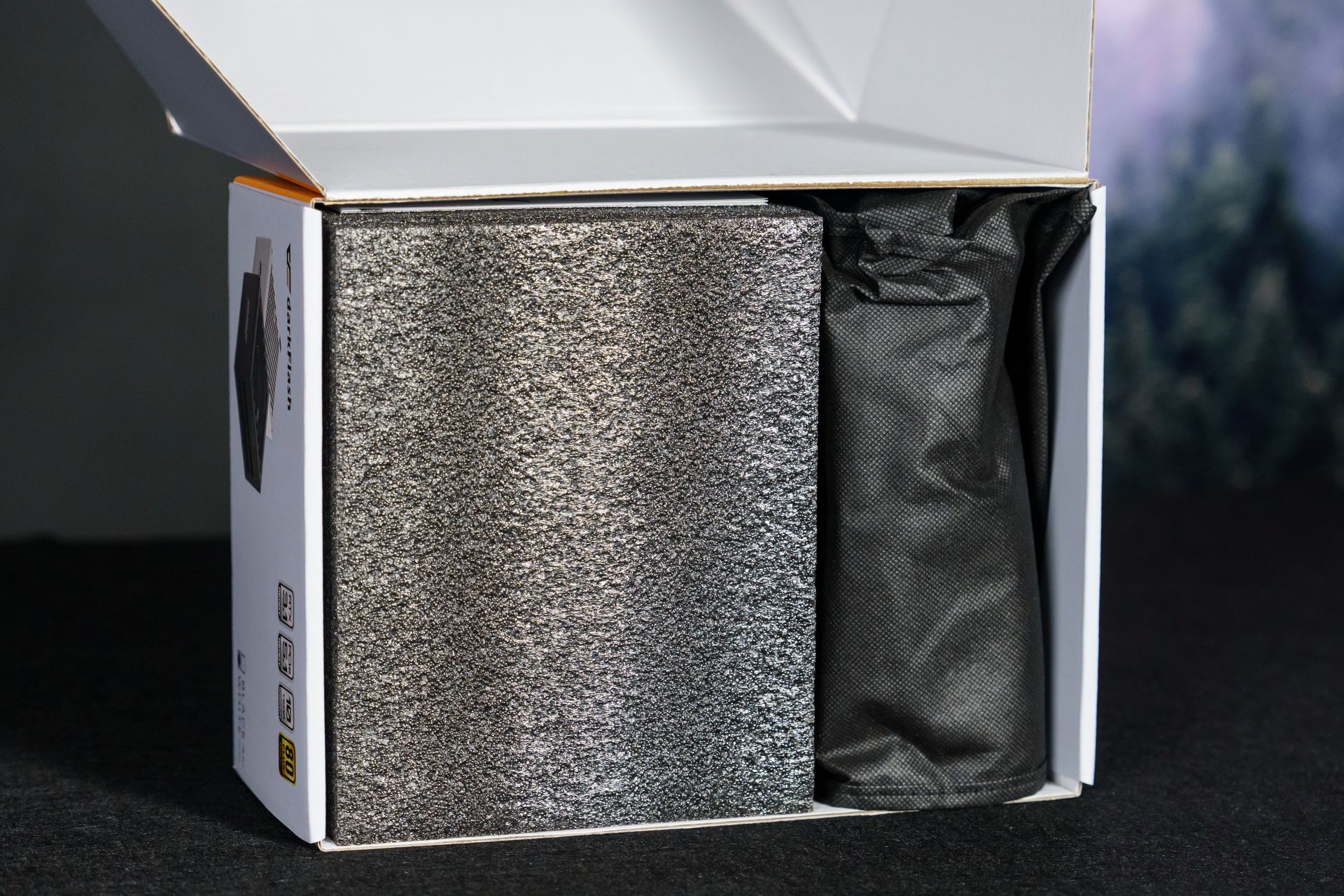 PMT 850W 電源供應器