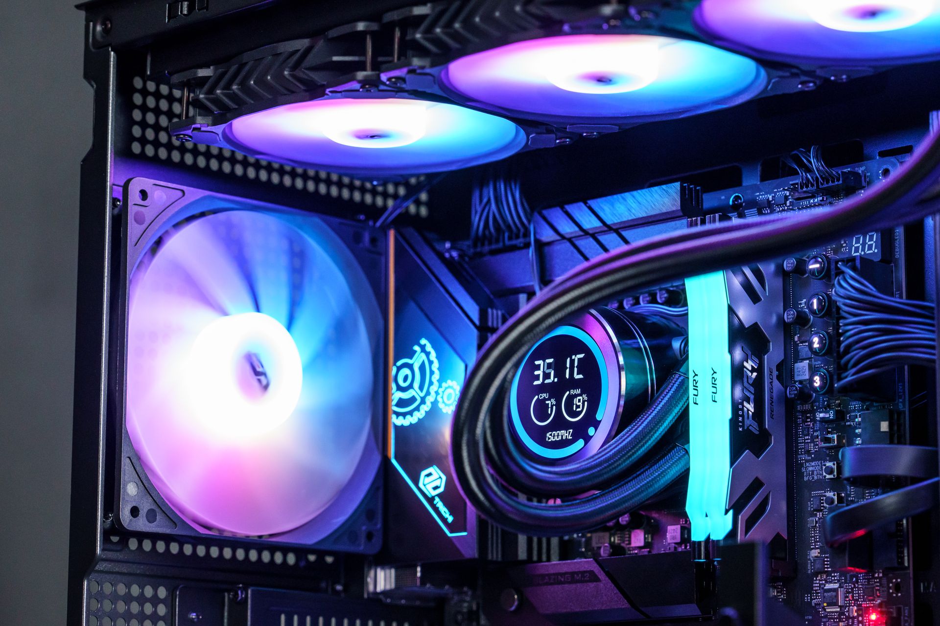 GAMFORCE2025 DN360D 冰旋峰 LCD 360mm (數位顯示屏)