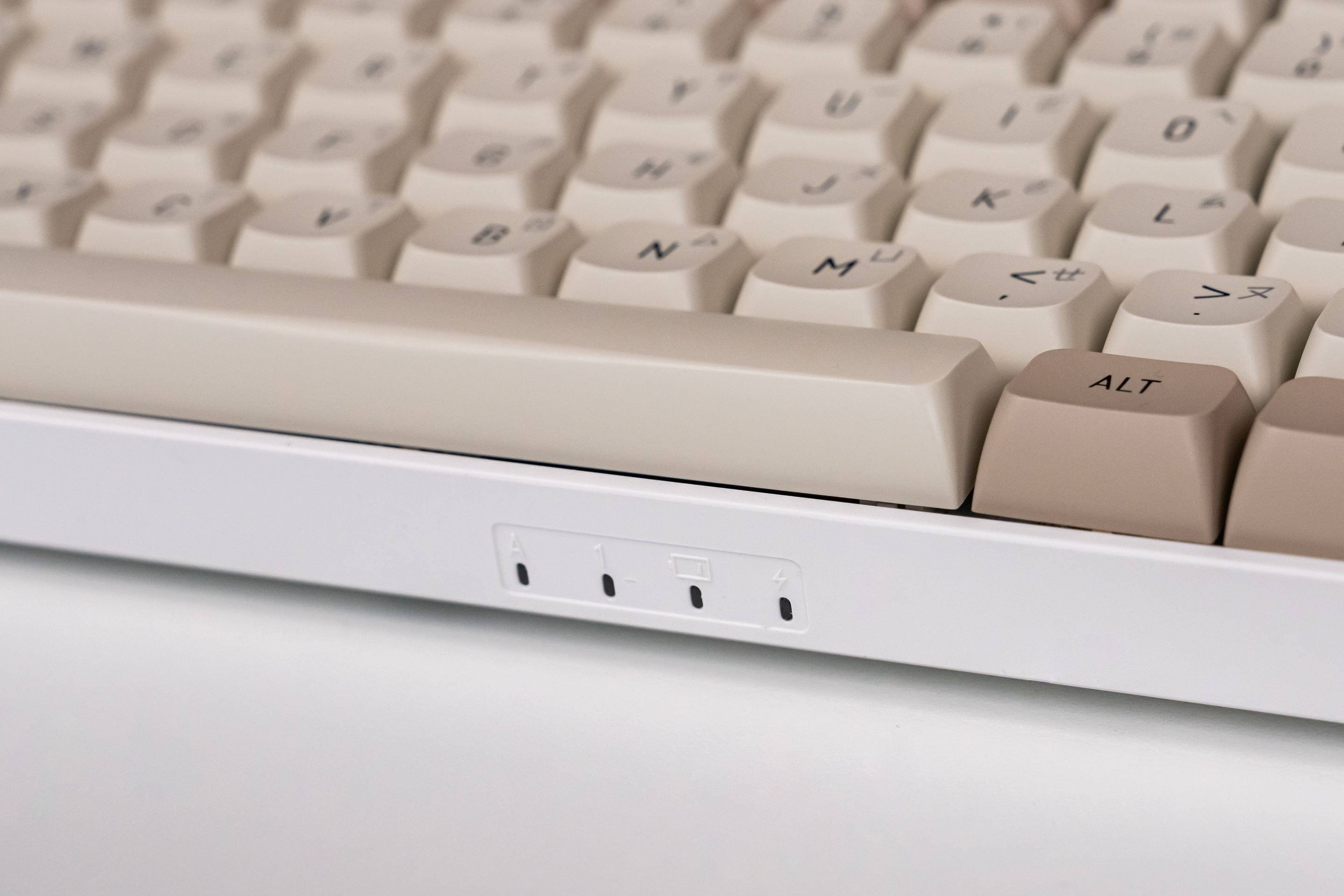 GAMFORCE2025 GD100 雙模機械鍵盤