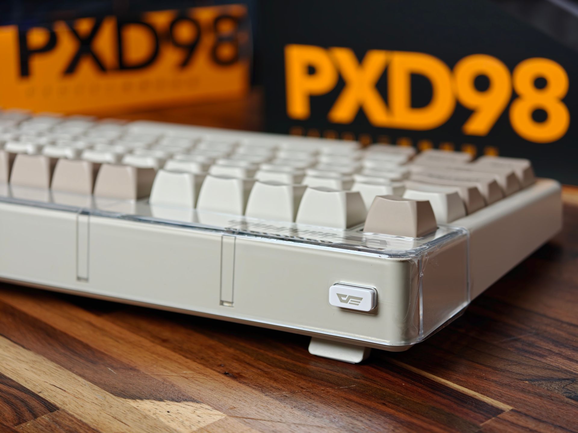 PXD98 三模無線機械鍵盤