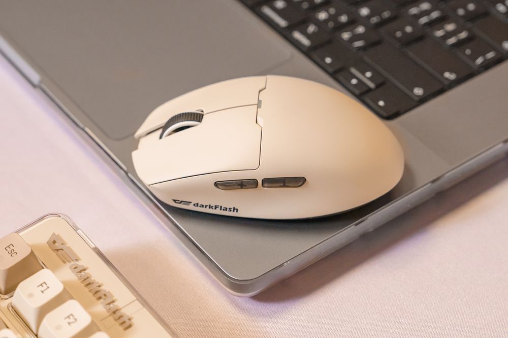 DFM80 PRO 三模輕量滑鼠 旗艦款